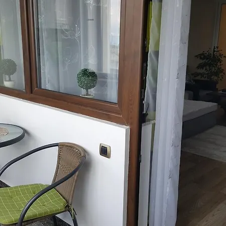Apartament Isaran