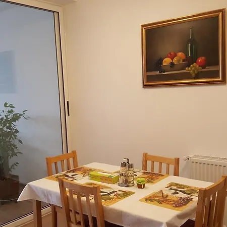 Apartament Isaran Brasov