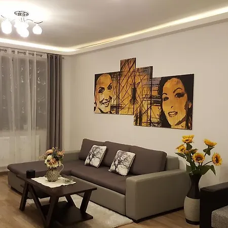 Apartament Isaran Apartment
